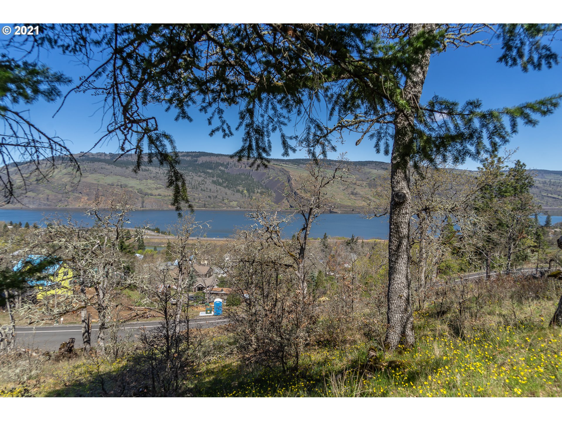 5th Avenue, Unit 27 Mosier, OR 97040 - Photo 3 of 11 Gallery Image 3