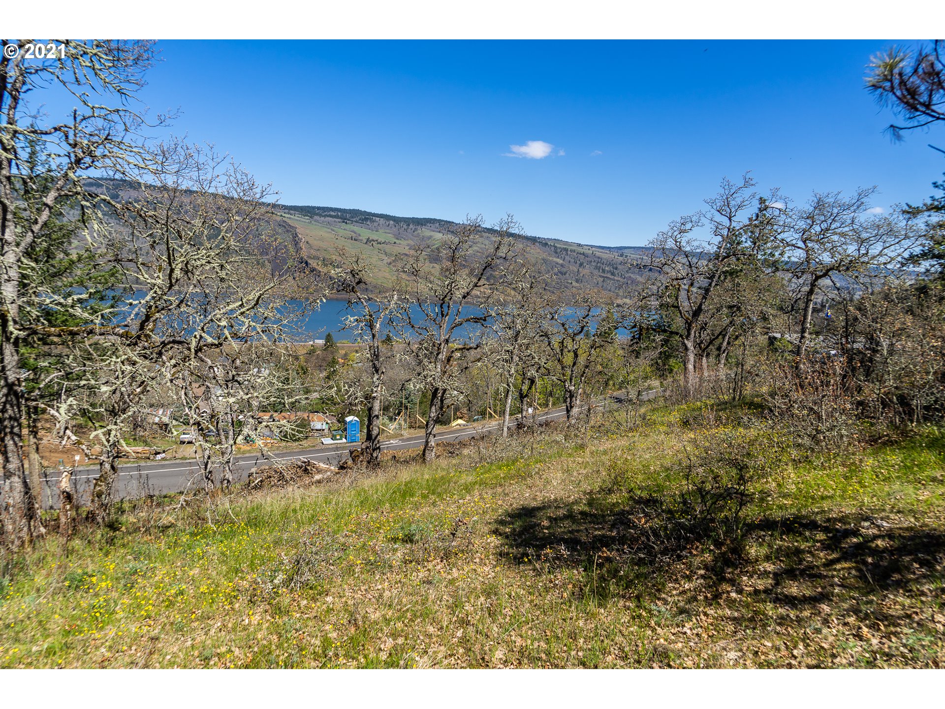 5th Avenue, Unit 27 Mosier, OR 97040 - Photo 4 of 11 Gallery Image 4