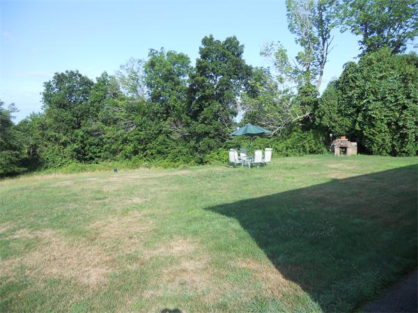 222 Providence Road Grafton, MA 01560 - Photo 11 of 16 Gallery Image 11