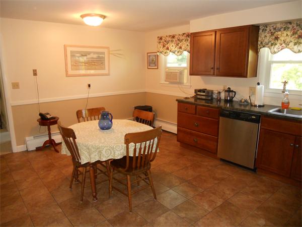 222 Providence Road Grafton, MA 01560 - Photo 5 of 16 Gallery Image 5