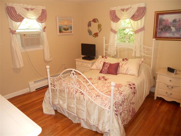222 Providence Road Grafton, MA 01560 - Photo 8 of 16 Gallery Image 8