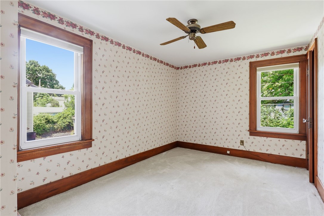 314 Brett Road Irondequoit, NY 14609 - Photo 19 of 27