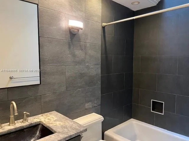 $689,000 | 7625 Southeast Bay Cedar Circle, Hobe Sound, FL 33455