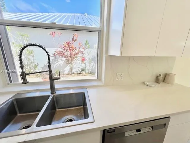 $689,000 | 7625 Southeast Bay Cedar Circle, Hobe Sound, FL 33455