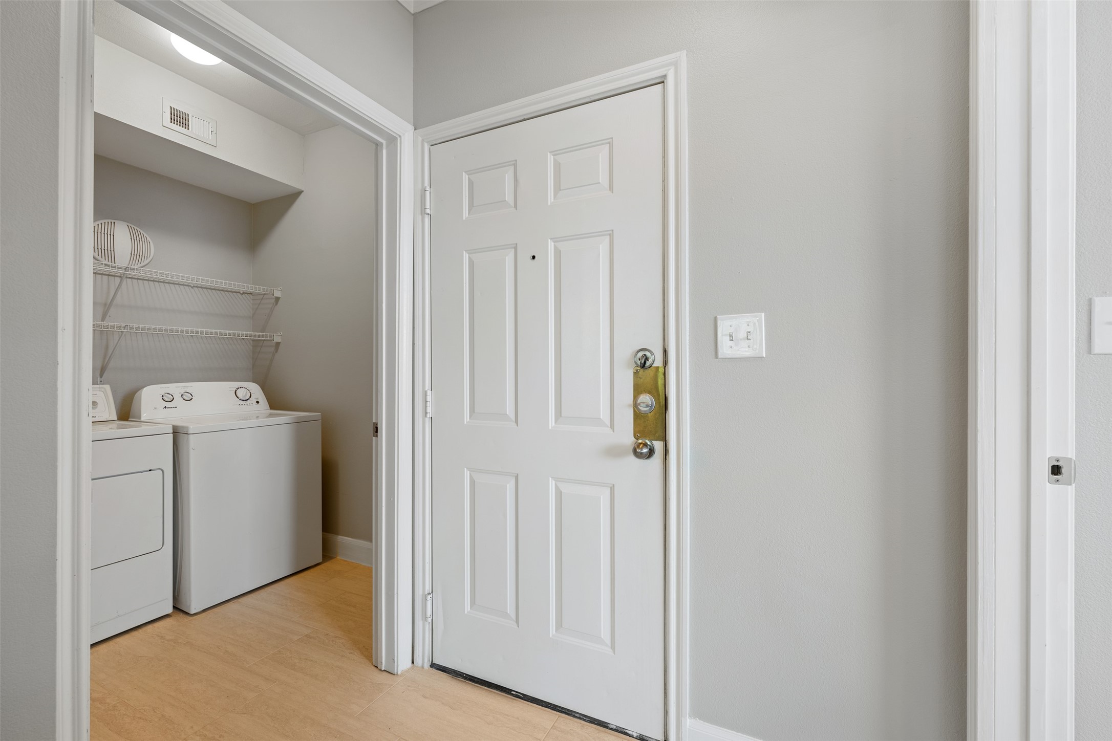 7701 Rialto Boulevard, Unit 1433 Austin, TX 78735 - Photo 14 of 31
