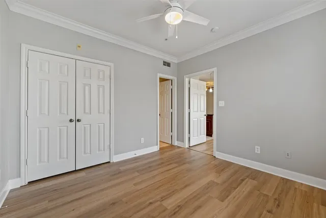 $1,975 | 7701 Rialto Boulevard, Unit 1433, Austin, TX 78735