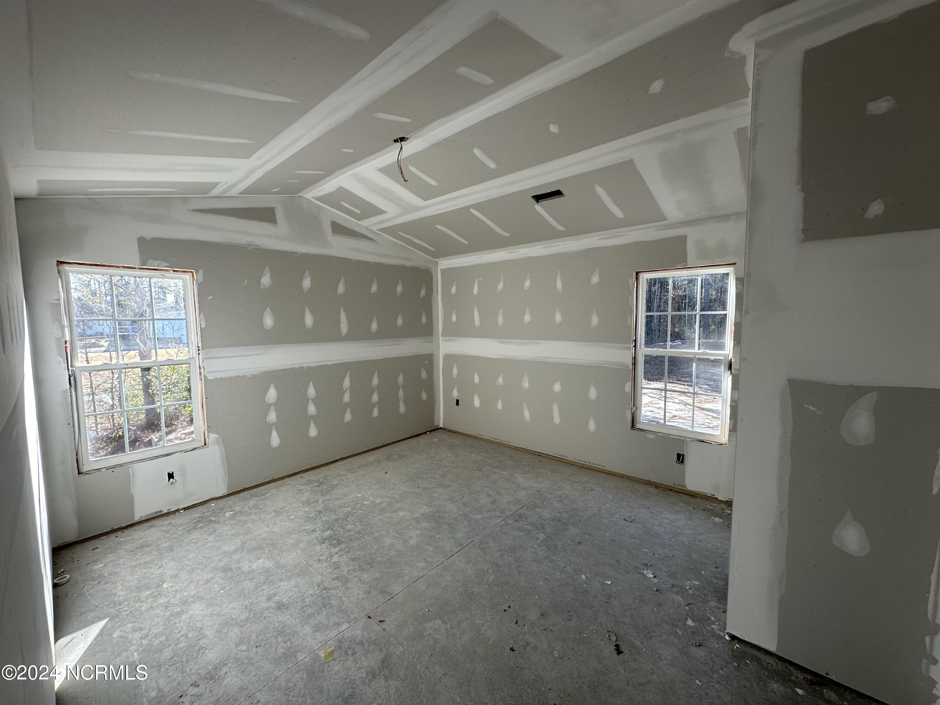 138 Shingle Brook Road New Bern, NC 28560 - Photo 9 of 18 BEDROOM 2
