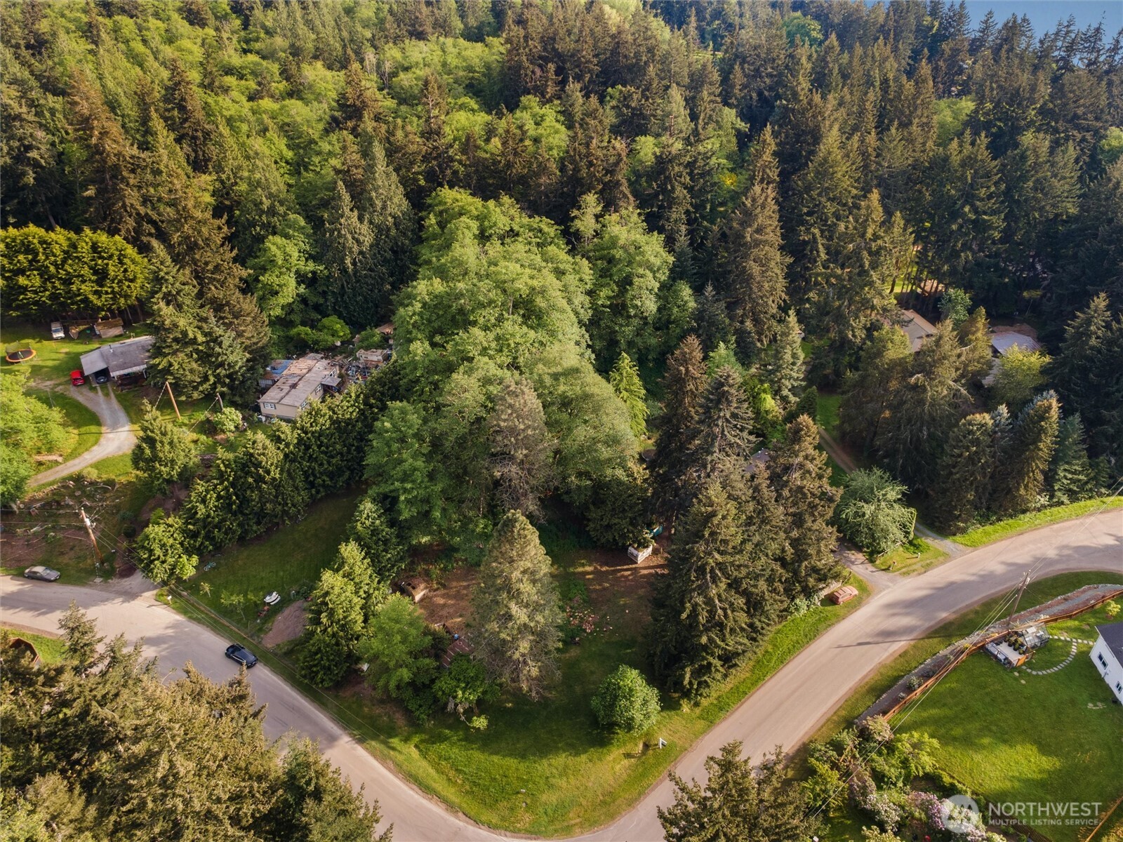 2844 Sunlight Drive Clinton, WA 98236 - Photo 4 of 16