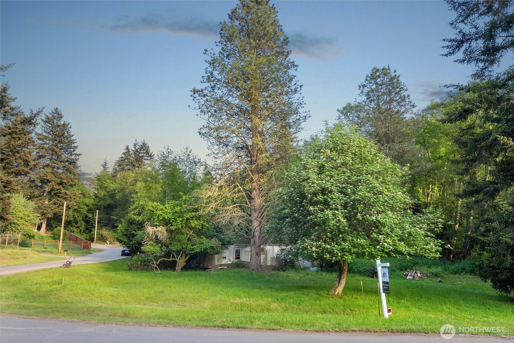 2844 Sunlight Drive Clinton, WA 98236 - Photo 8 of 16