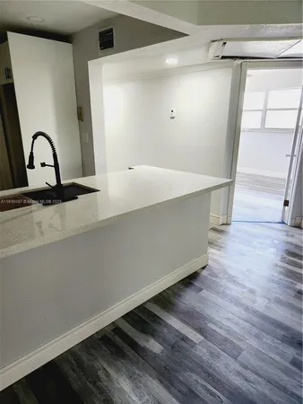 $1,850 | 8000 Fairview Drive, Unit 301, Tamarac, FL 33321