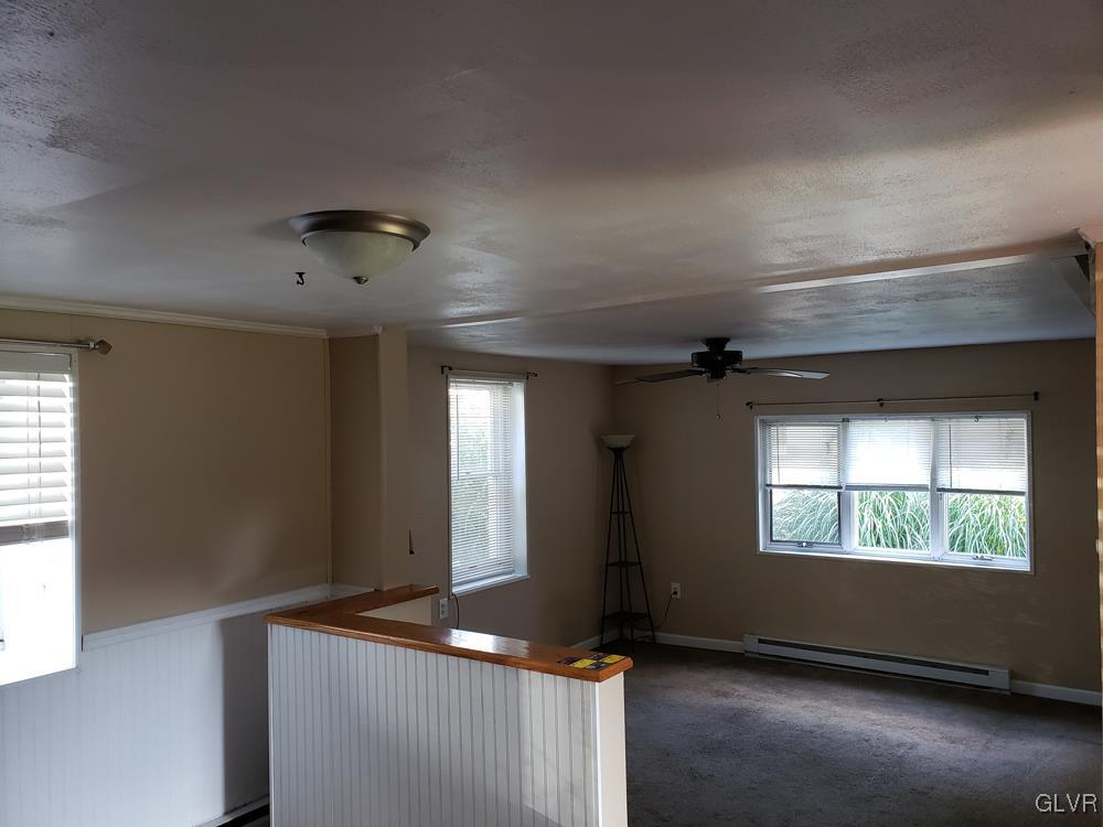 408 West Moorestown Road Nazareth, PA 18064 - Photo 4 of 21