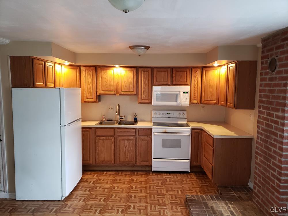 408 West Moorestown Road Nazareth, PA 18064 - Photo 7 of 21