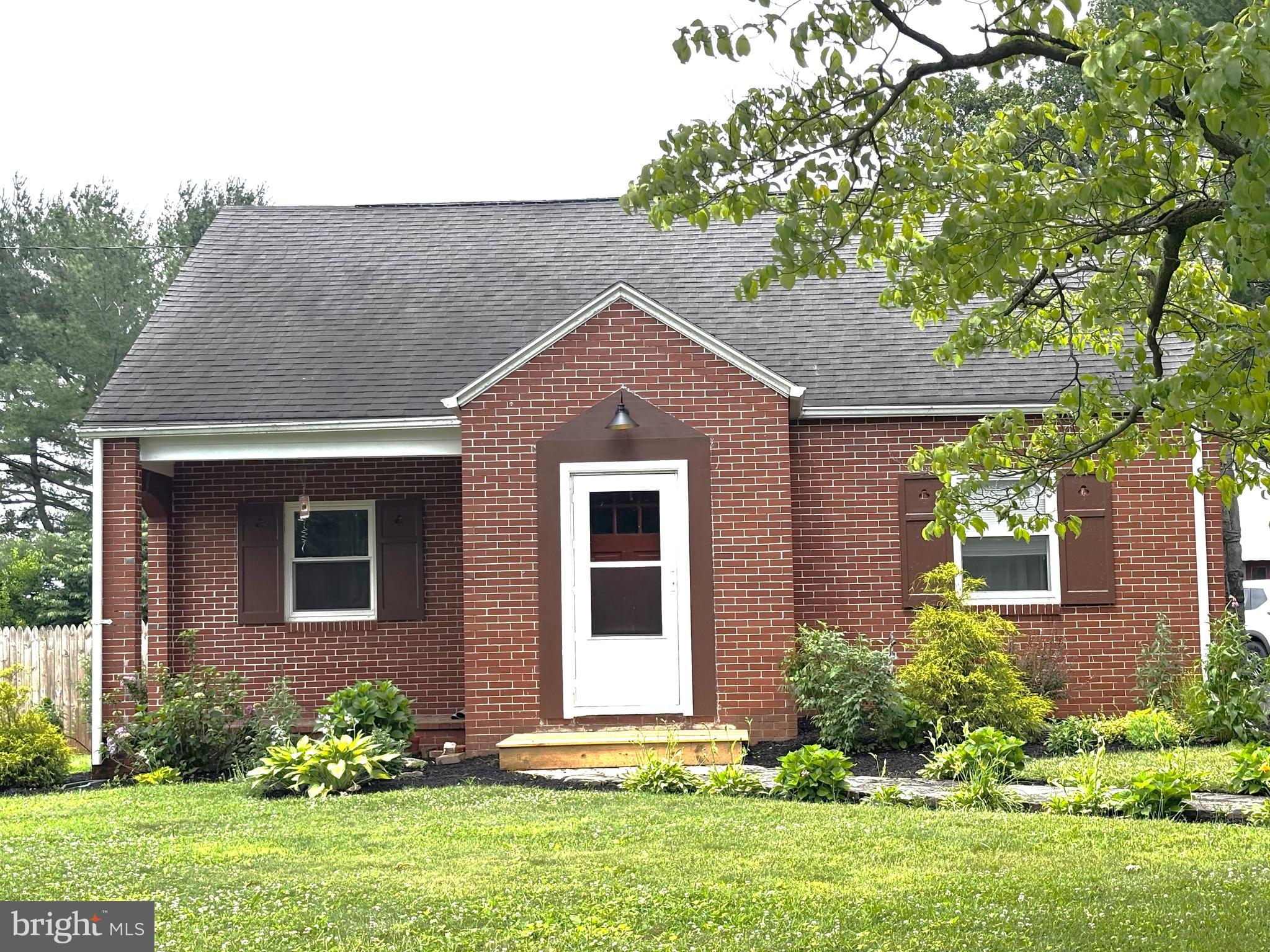 13285 Old Mill Road Waynesboro, PA 17268 - Photo 2 of 2 2 Bedroom, 1 Bathroom on .6 acre
NEW HVAC