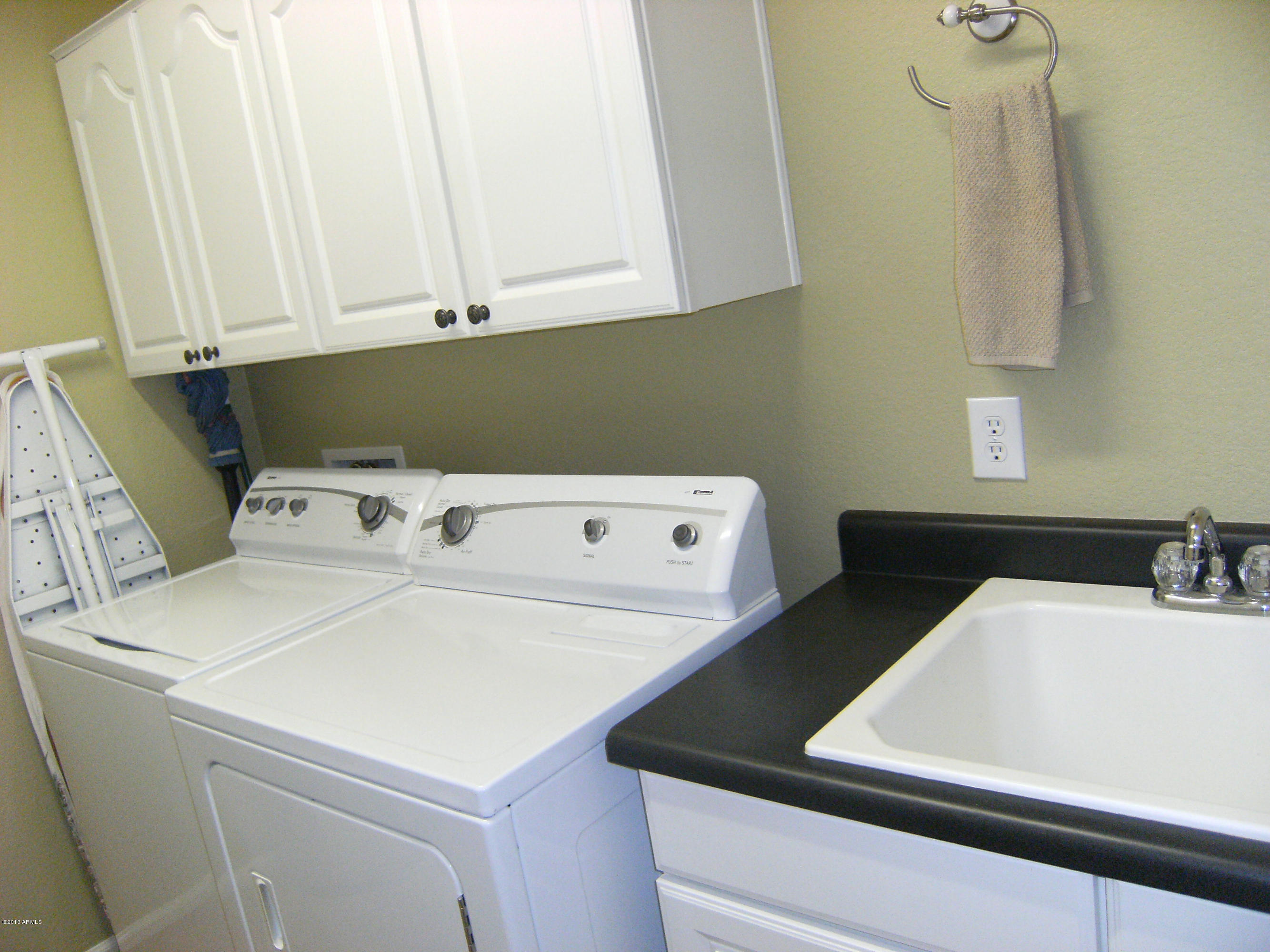 28738 North Nobel Road Phoenix, AZ 85085 - Photo 22 of 33 Laundry