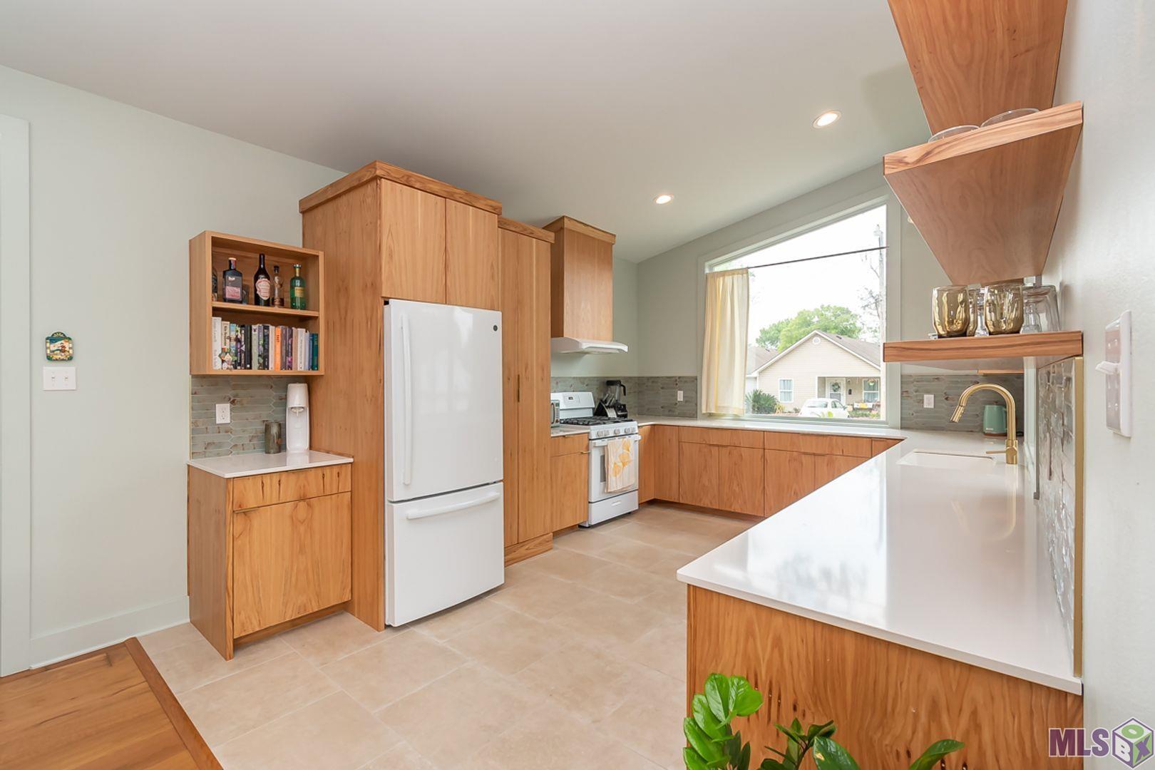 2684 Cork Street Baton Rouge, LA 70806 - Photo 3 of 18