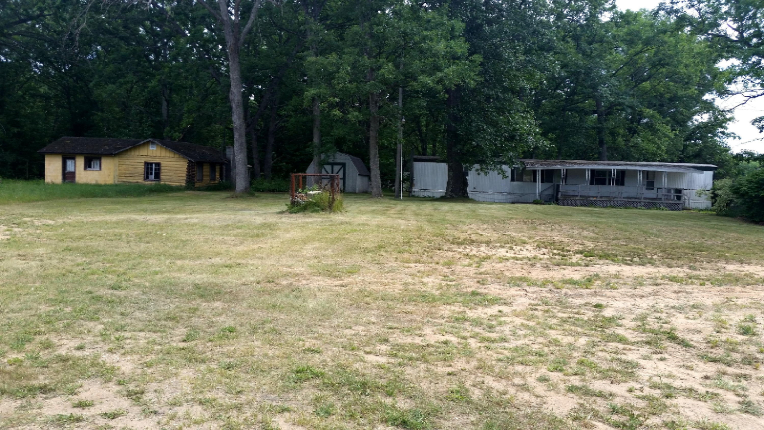 410 South Tyndall Road Branch, MI 49402 - Photo 4 of 16 20180709_160322 - Copy