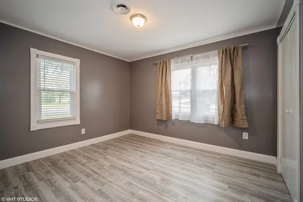 $3,500 | 685 Anthony Trail, Northbrook, IL 60062