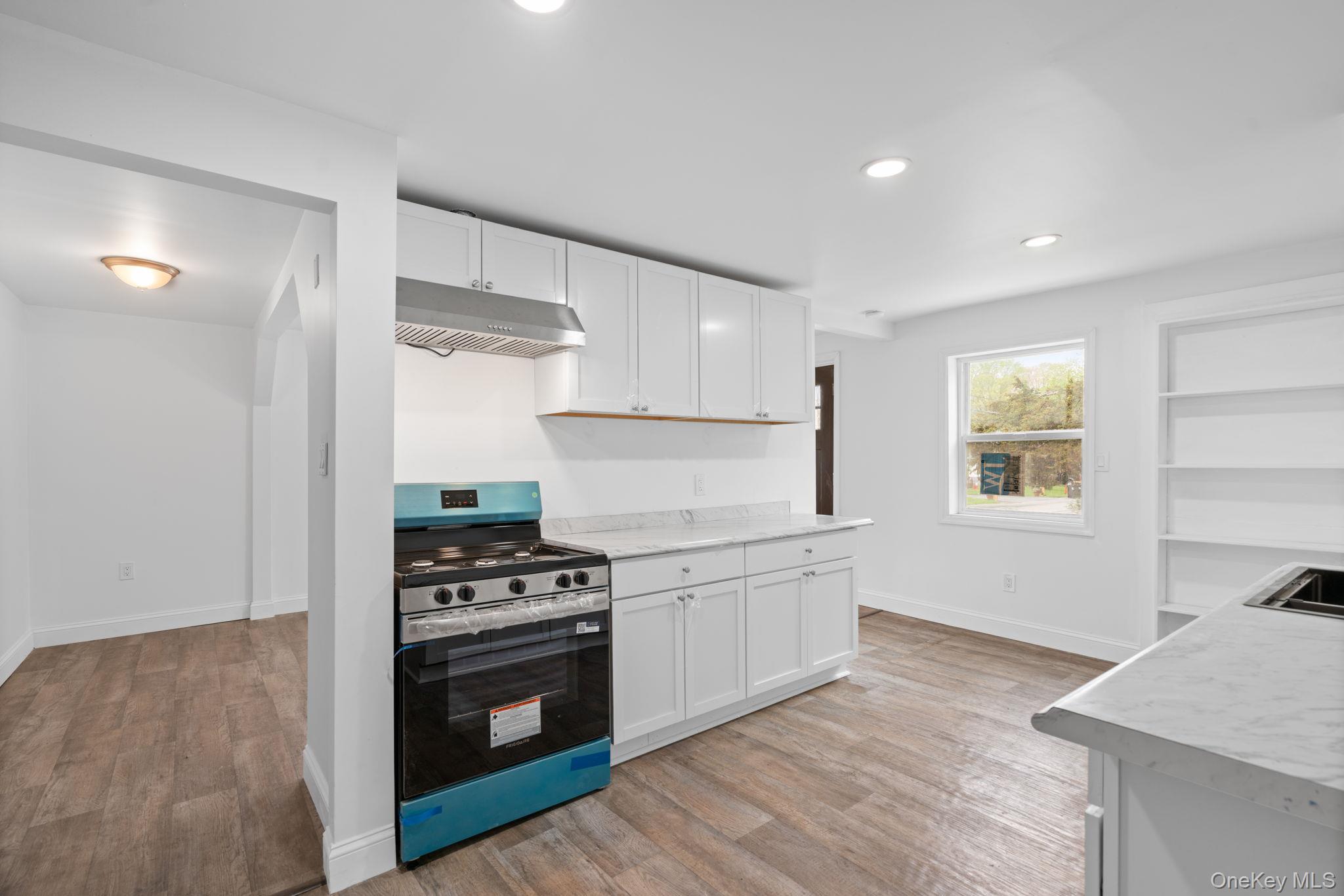2 Benview Road Hyde Park, NY 12538 - Photo 8 of 16