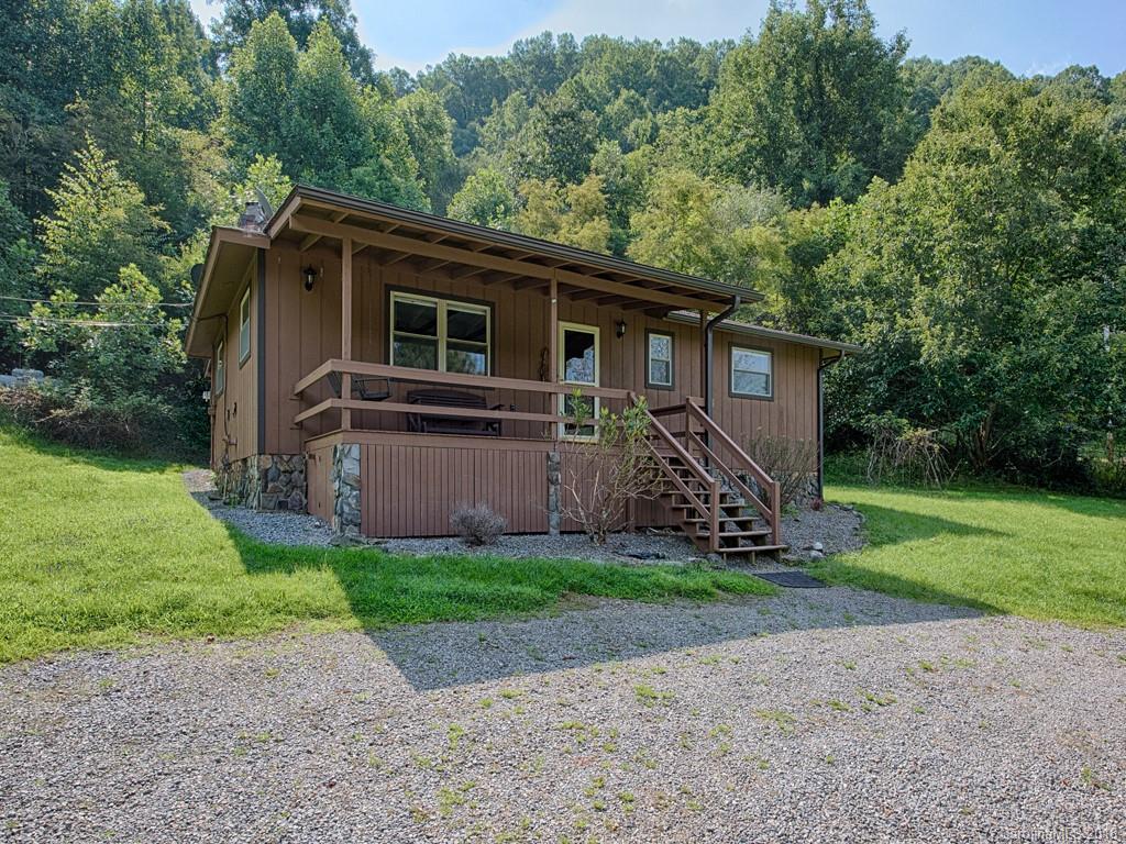 534 Sugar Cove Road Clyde, NC 28721 - Photo 1 of 20