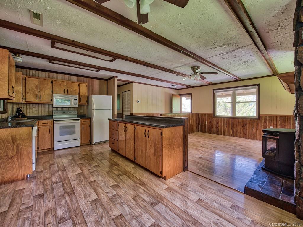 534 Sugar Cove Road Clyde, NC 28721 - Photo 11 of 20