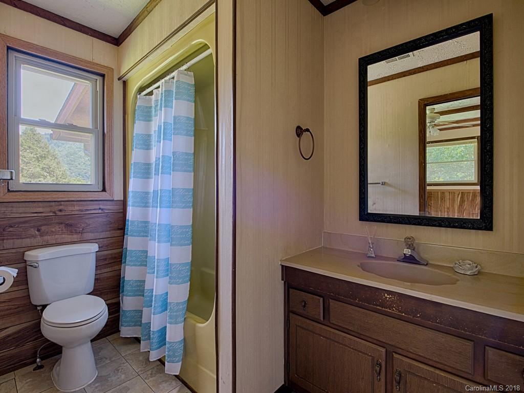 534 Sugar Cove Road Clyde, NC 28721 - Photo 16 of 20