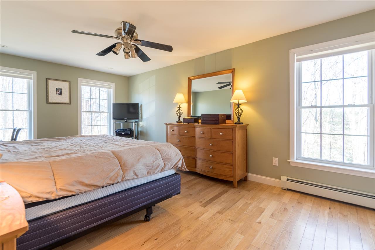 56 Hampton Road Exeter, NH 03833 - Photo 14 of 33