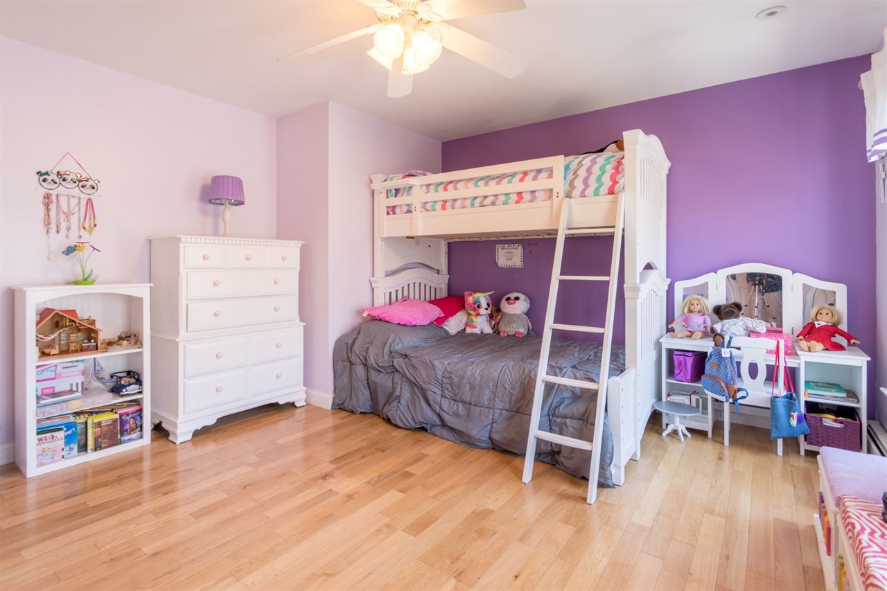 56 Hampton Road Exeter, NH 03833 - Photo 20 of 33