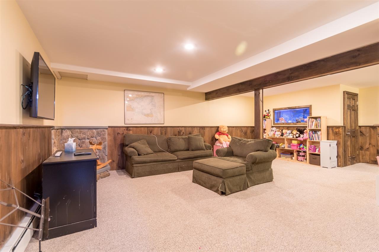 56 Hampton Road Exeter, NH 03833 - Photo 22 of 33