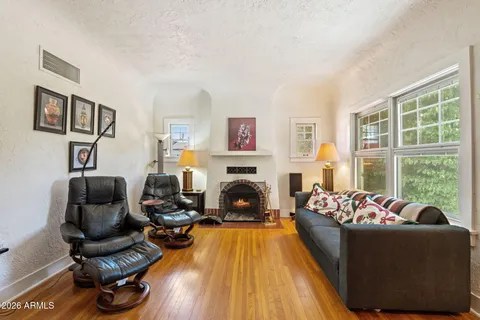$1,100,000 | 14 West Colter Street, Phoenix, AZ 85013
