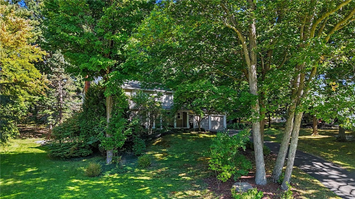 7248 Highview Trail Victor, NY 14564 - Photo 39 of 43 front yard from the cul de sac