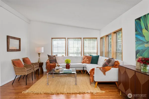 $259,500 | 2015 24th Street, Unit 101, Bellingham, WA 98225