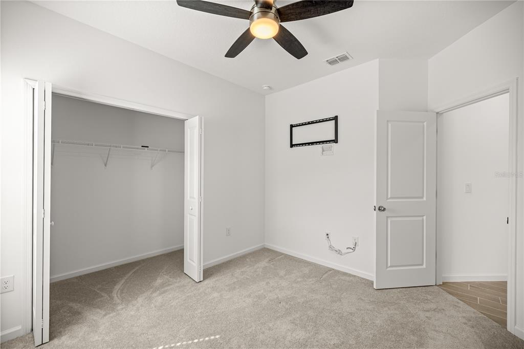 1604 Northwest 44th Court Road Ocala, FL 34482 - Photo 33 of 41 a view of entryway