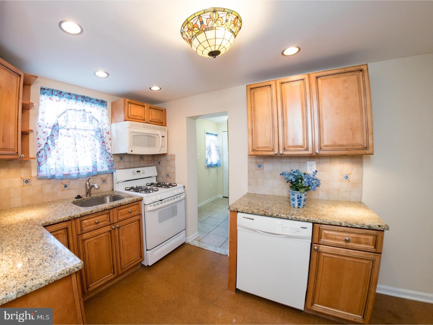 717 Braxton Road Ridley Park, PA 19078 - Photo 11 of 24 Kitchen