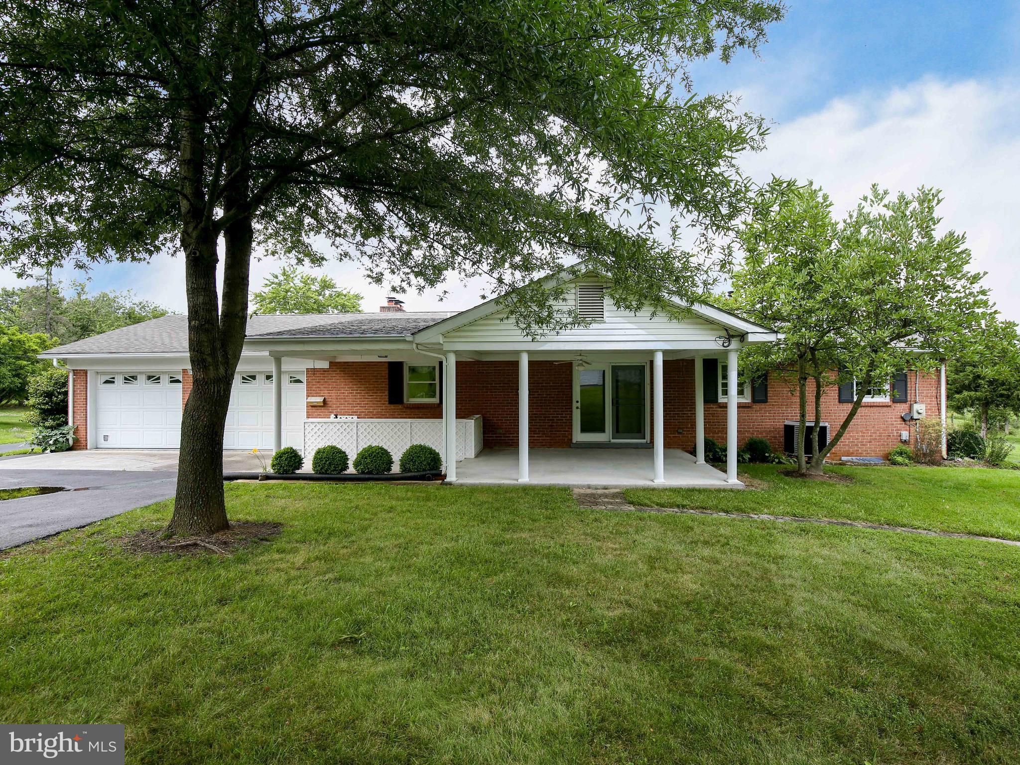 307 Marple Road Winchester, VA 22603 - Photo 3 of 46 Gallery Image 3