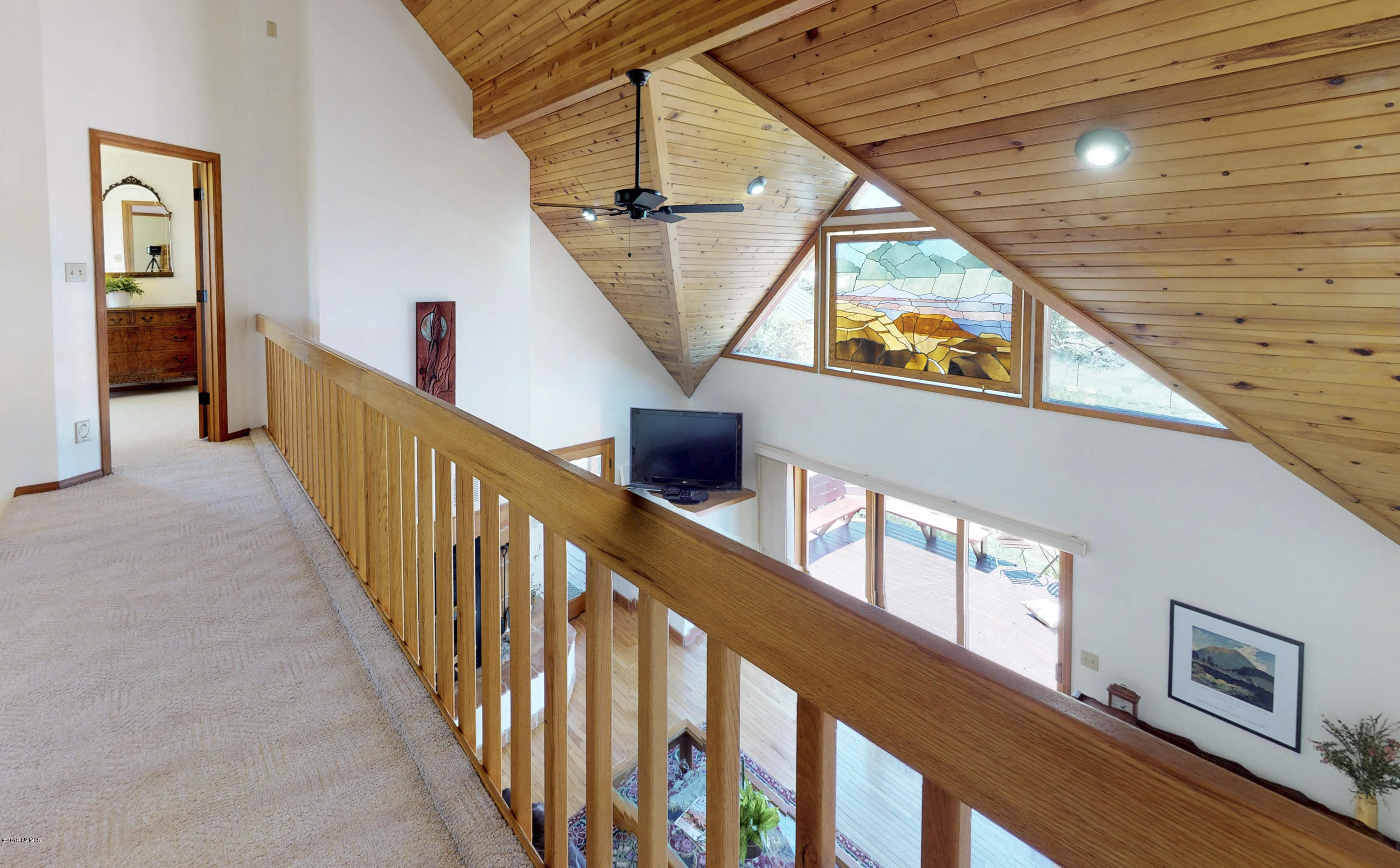 5950 Leupp Road Flagstaff, AZ 86004 - Photo 27 of 67 Upstairs loft