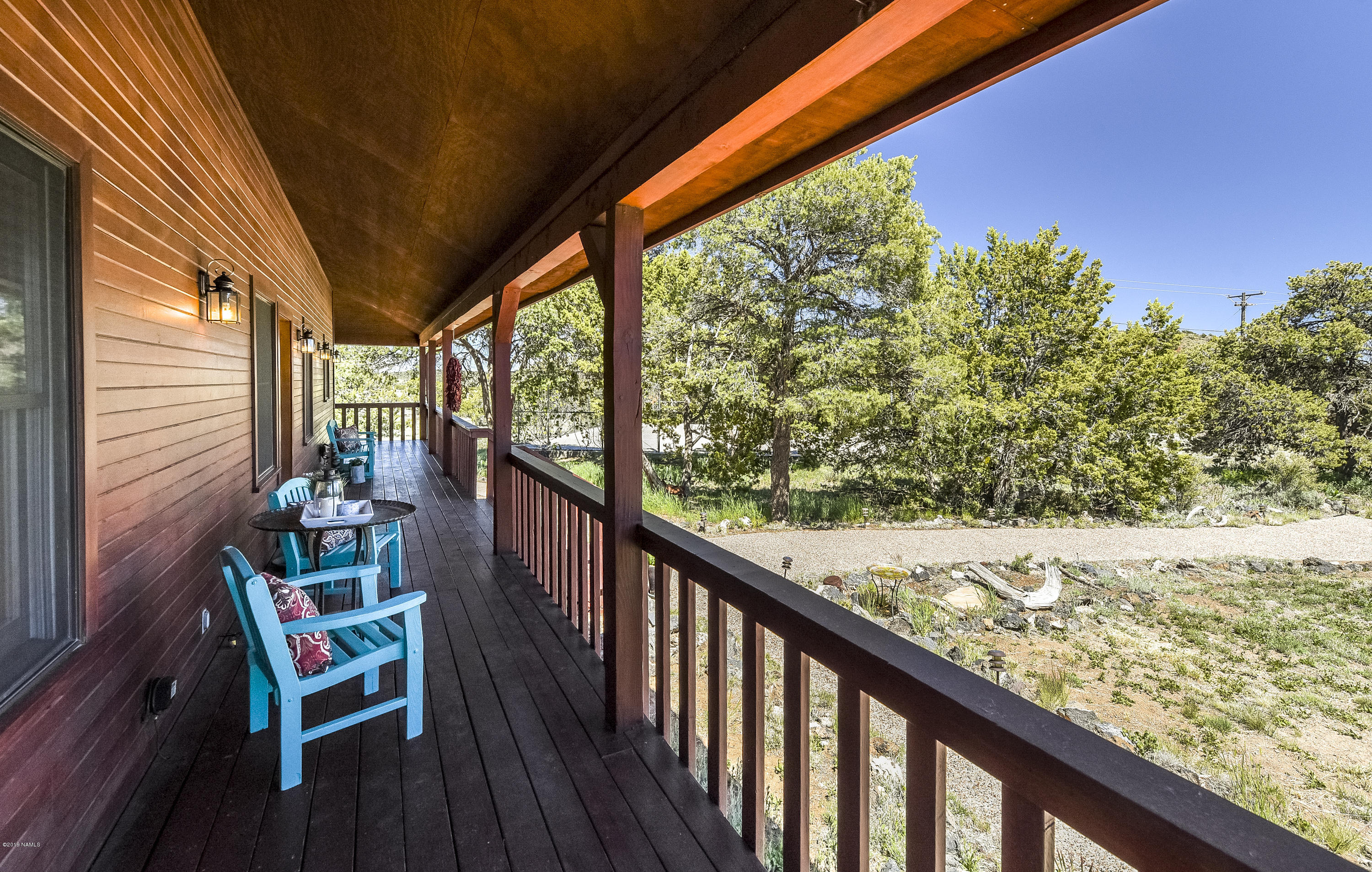 5950 Leupp Road Flagstaff, AZ 86004 - Photo 3 of 67 Front porch