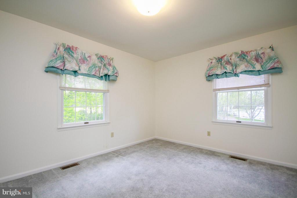 8 Ridgecliff Court Kingsville, MD 21087 - Photo 26 of 30 Bedroom Four