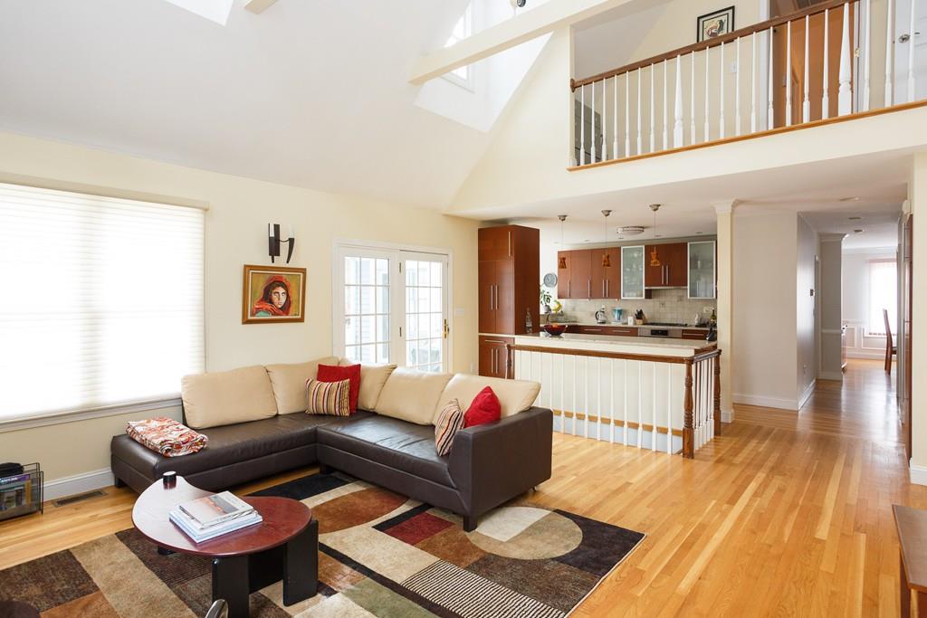 886 Central Avenue Needham, MA 02492 - Photo 13 of 32