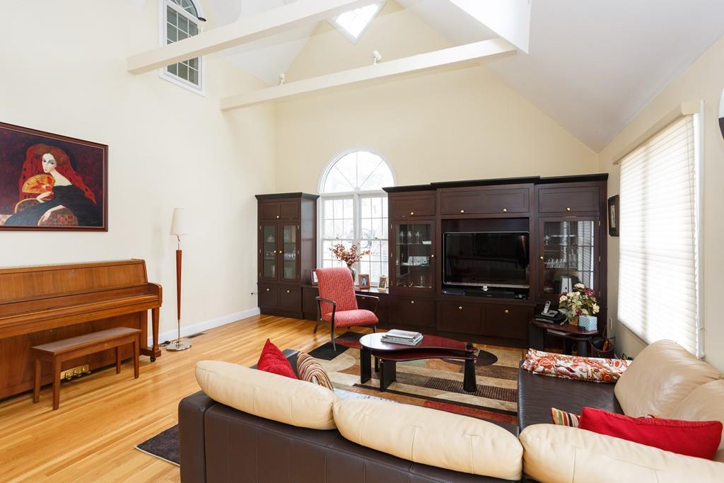 886 Central Avenue Needham, MA 02492 - Photo 14 of 32