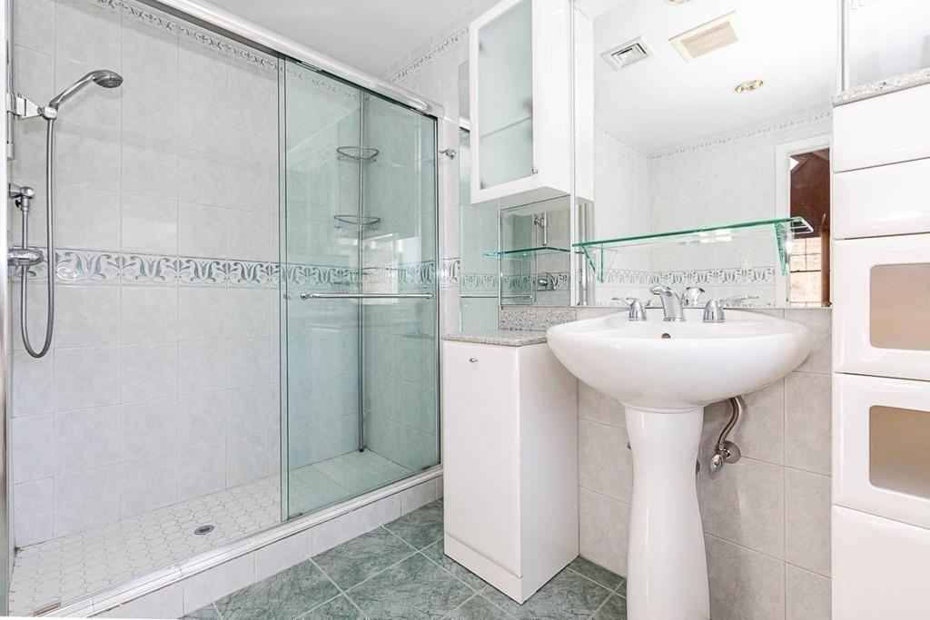 886 Central Avenue Needham, MA 02492 - Photo 23 of 32