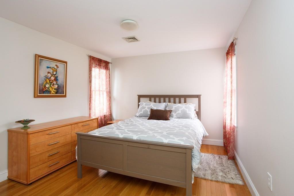 886 Central Avenue Needham, MA 02492 - Photo 26 of 32