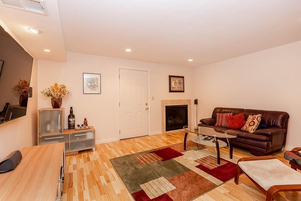 886 Central Avenue Needham, MA 02492 - Photo 28 of 32