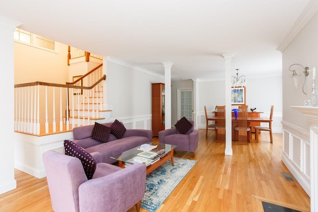 886 Central Avenue Needham, MA 02492 - Photo 3 of 32