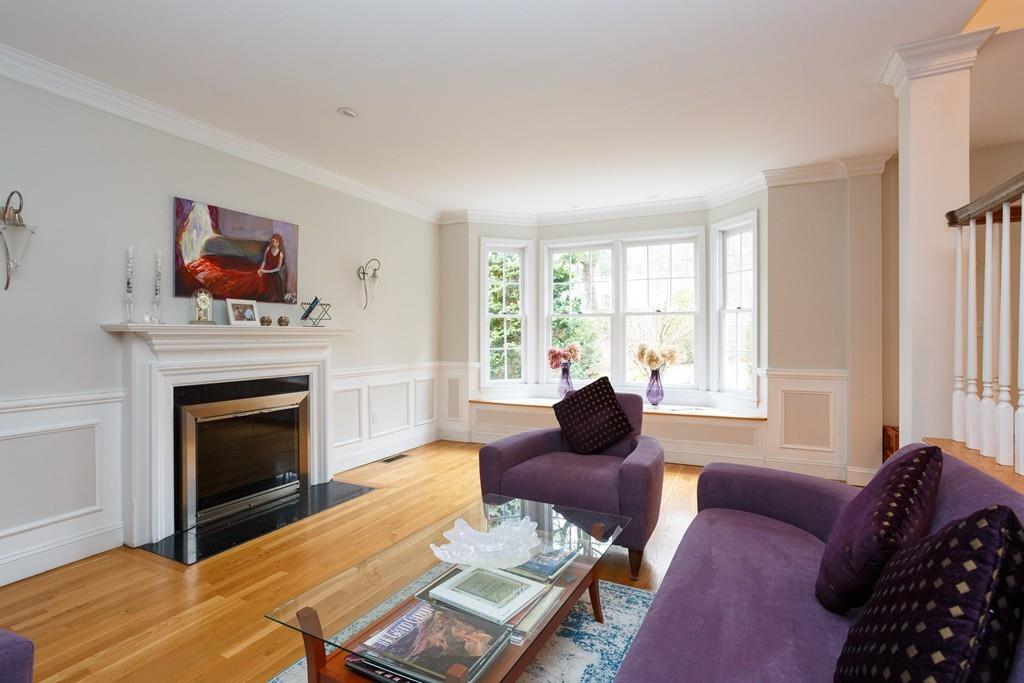 886 Central Avenue Needham, MA 02492 - Photo 5 of 32
