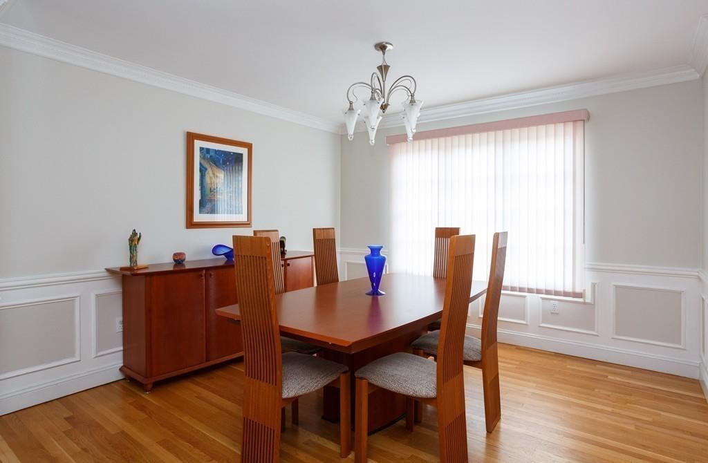 886 Central Avenue Needham, MA 02492 - Photo 7 of 32