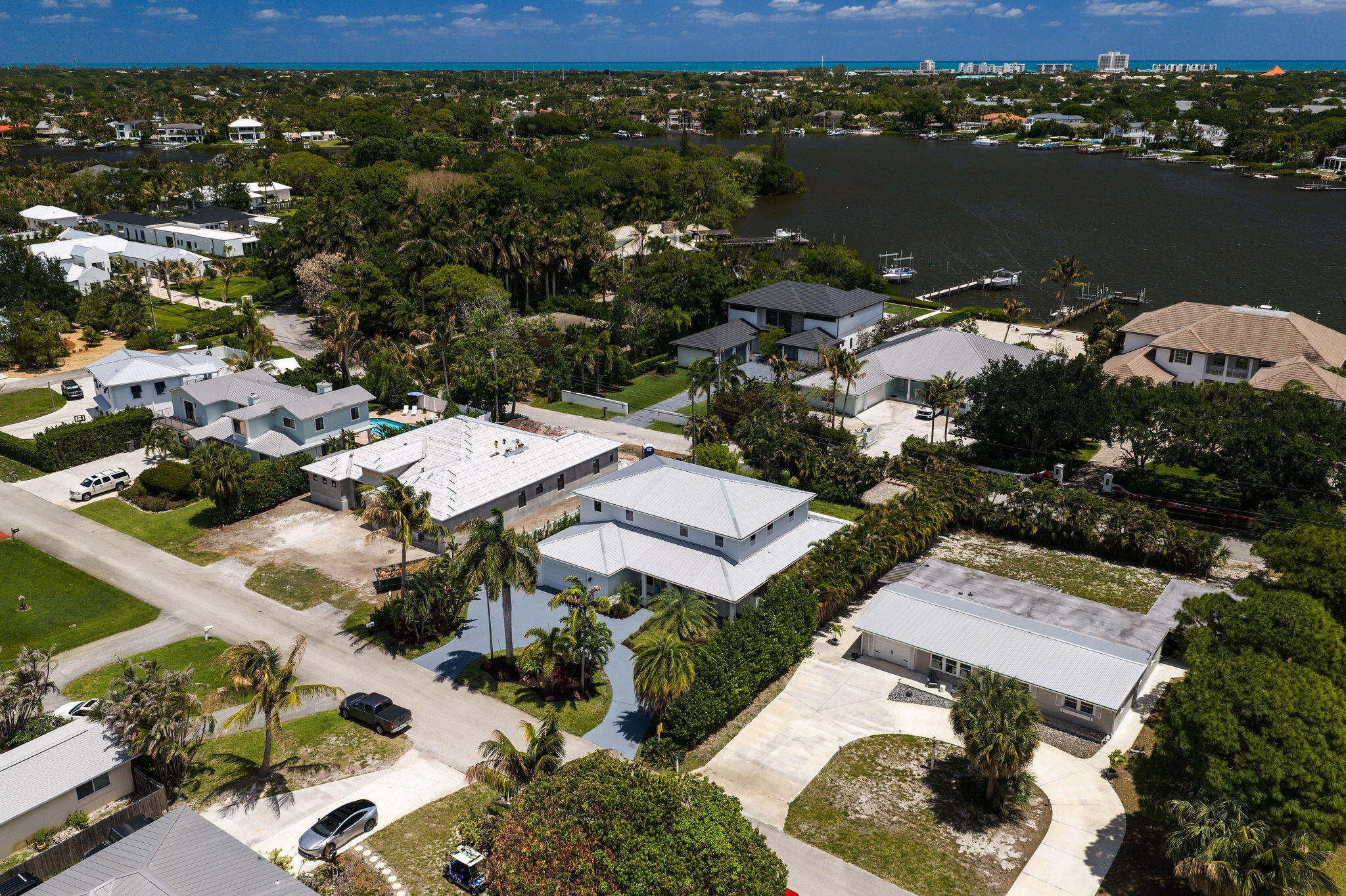19298 Gulfstream Drive Jupiter, FL 33469 - Photo 72 of 73 Aerial with Water View