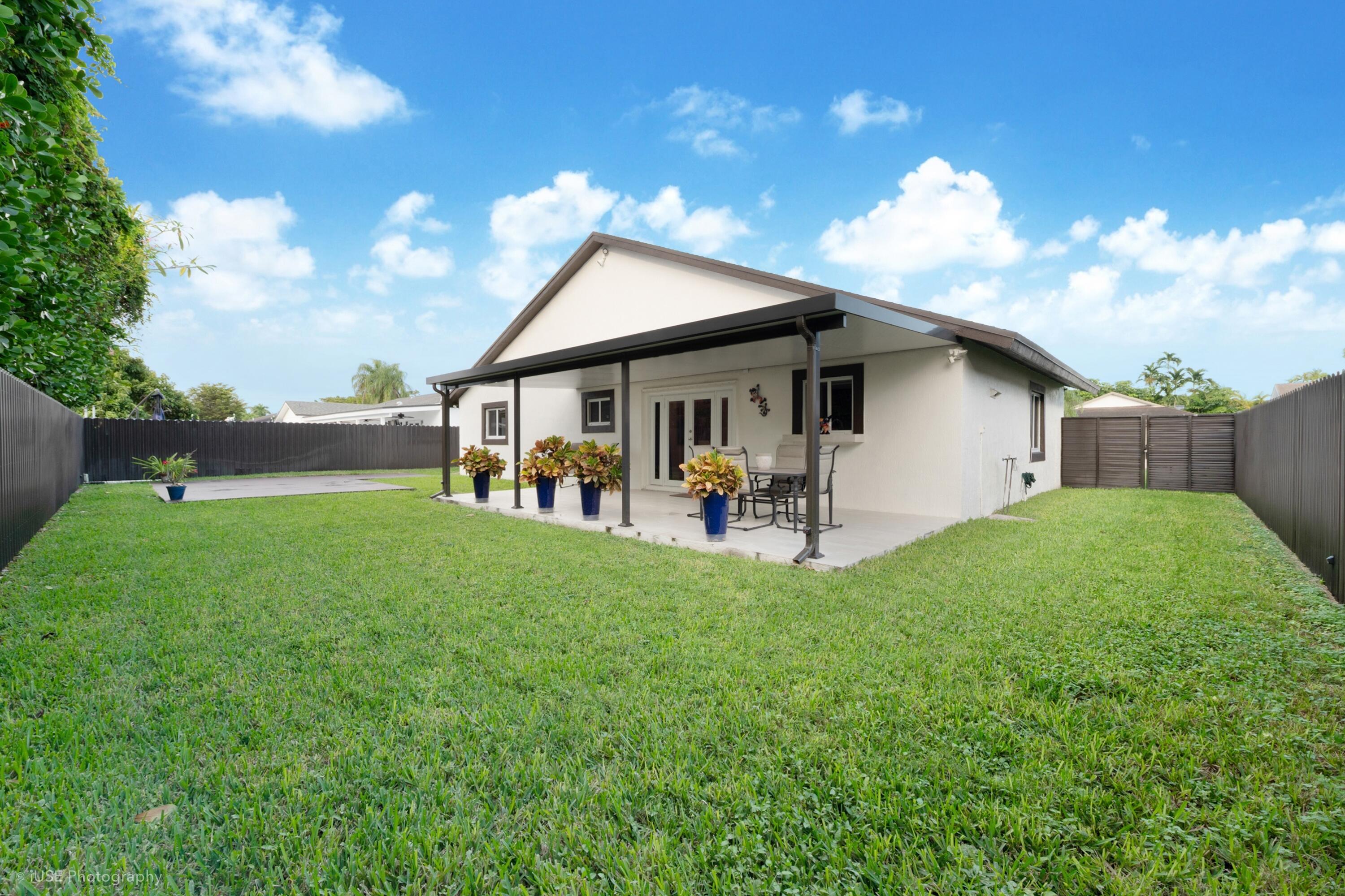 10630 Southwest 139th Avenue Miami, FL 33186 - Photo 21 of 25 21