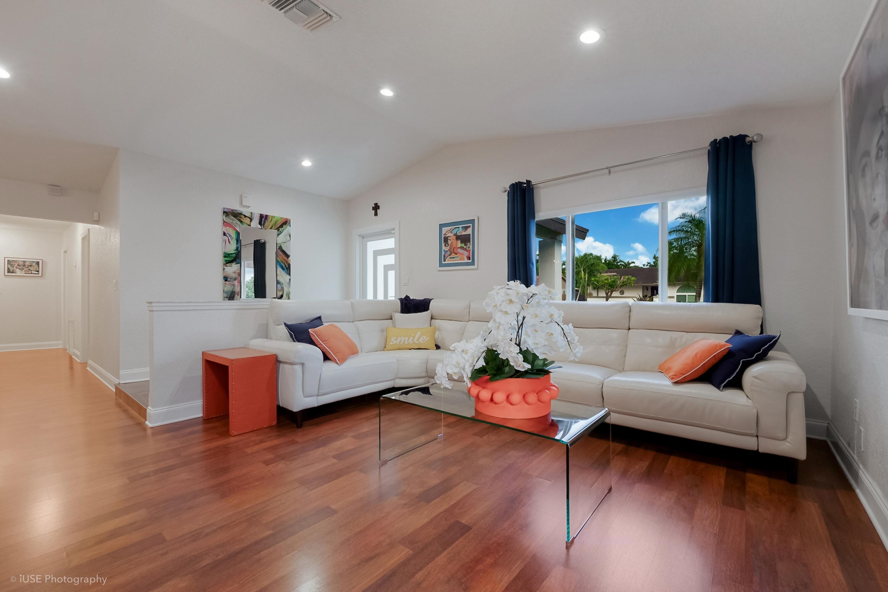 10630 Southwest 139th Avenue Miami, FL 33186 - Photo 4 of 25 4