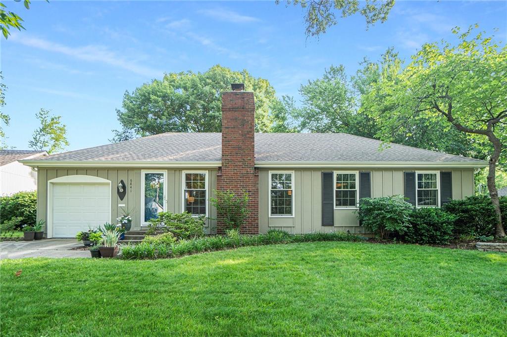 6841 Mastin Drive, Merriam, KS 66203 Compass