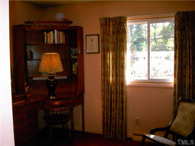 207 Dartmouth Road Raleigh, NC 27609 - Photo 17 of 24